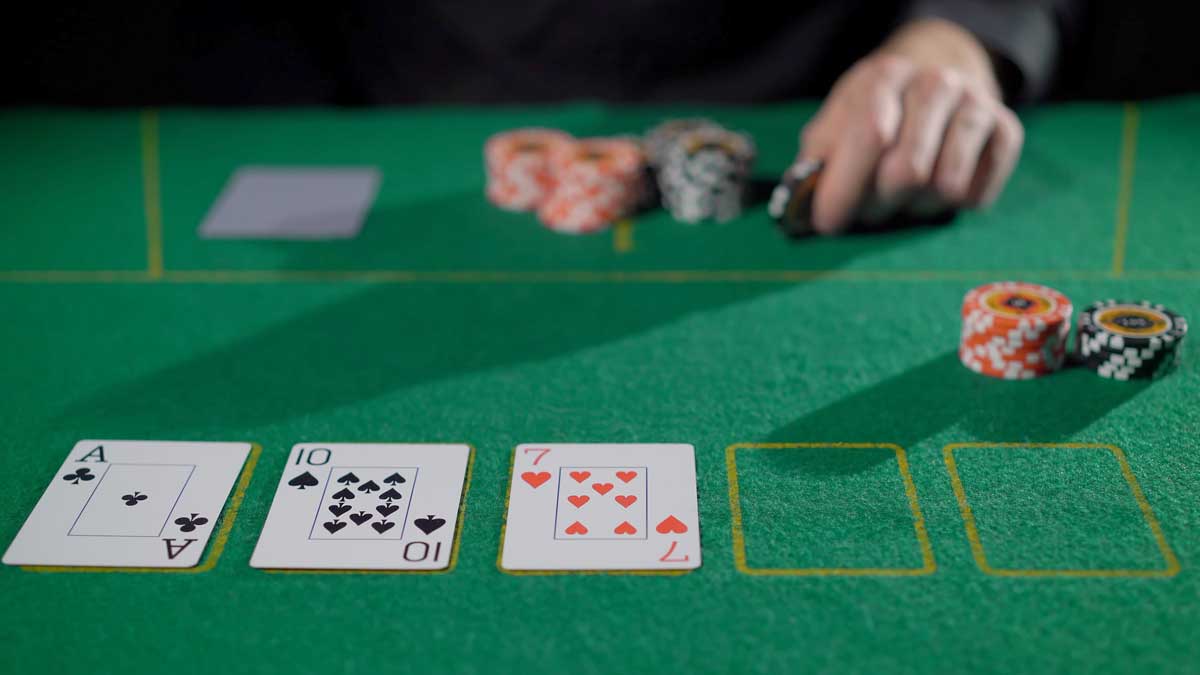 Hiểu rõ tính điểm Poker là bước khởi đầu quan trọng
